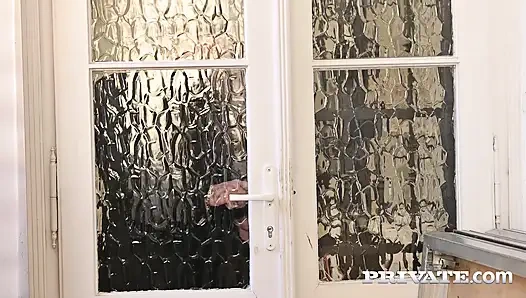 Private com - Miami always prefers pleasure over business, and proves it with a DP