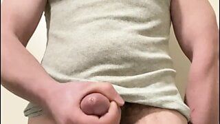 Mikep9hard masturbiert seinen riesigen Schwanz für das Webcam-Video # 3 - unbearbeitete Version