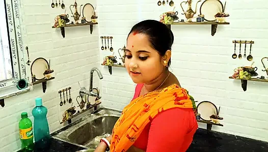 I went to bhabhi’s house during summer vacation and enjoyed a lot with my lovely bhabhi, Full Hindi Viral new Video