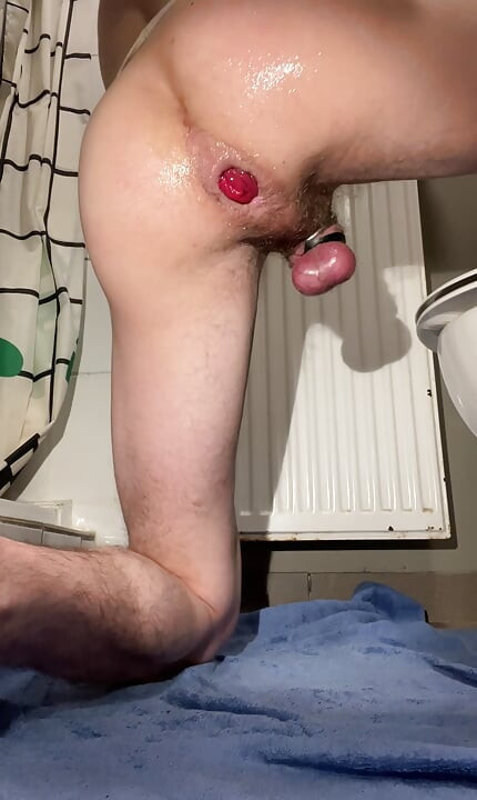 Giving My Juicy Rosebud Some Attention, It Wants to Grow, Become a Huge Prolapse, Falling From My Wrecked Asscunt