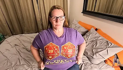 D-D ineği götten sikiyor ve doğal 20'lerine boşalıyor