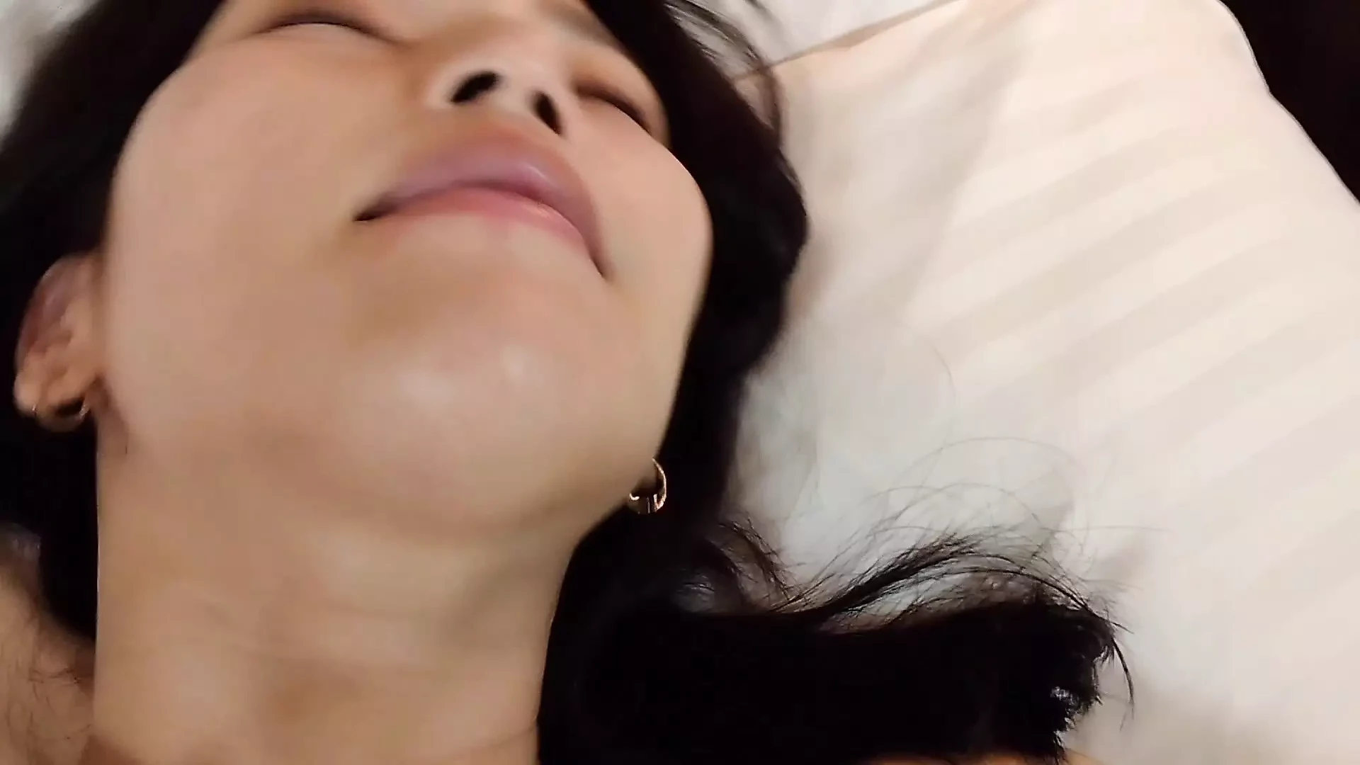 Neat and clean married woman Kaho Mr./Ms. too erotic Second part