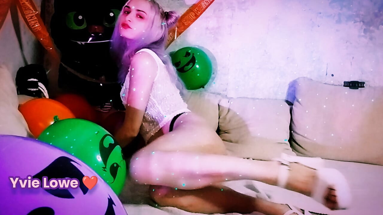 이비 로우 - 할로윈 풍선 파티