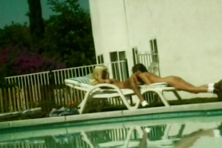 Poolside Is the Best Play for Some Steamy Lesbian Action