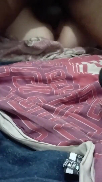 "ฉันแต่งงานกับอีตัว": เมียนอกใจชายผิวดําที่มีพรสวรรค์บนเตียงขณะที่ฉันถ่าย คลิป 1