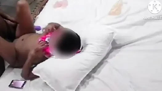 Musim 230. Ngentot pantat dengan pacar tetangga. Suami menonton di kamera