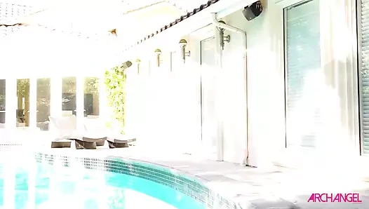 Archangel - memek sempit gadis remaja bailey brooke dientot habis-habisan sampai menganga lebar