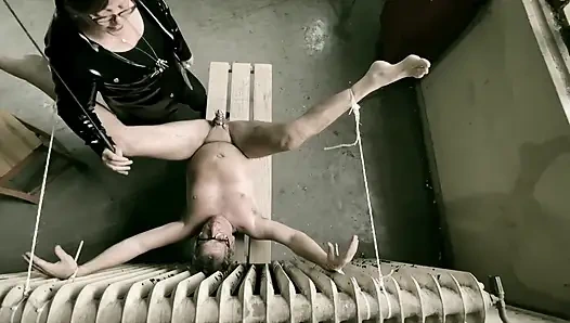 Домина госпожа April - камера 45 Апрель тюрьмы - часть 3