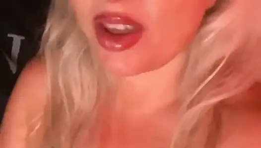Çok edepsiz bir dommy
