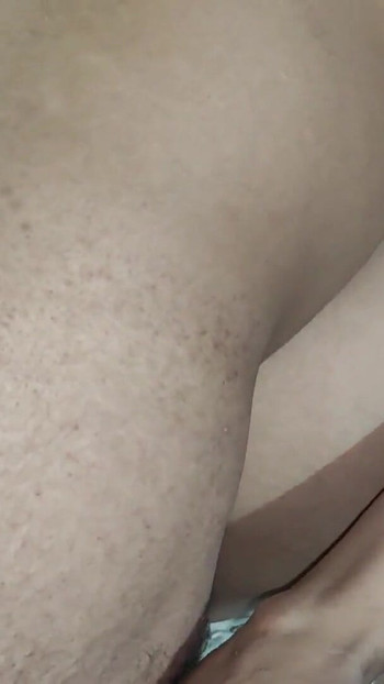 Moment must-see de la "xxx indiancă sexy desi bhabhi chut ka jaadu"
