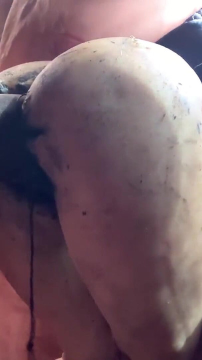 Epic moment from "Big deep herd sex show"