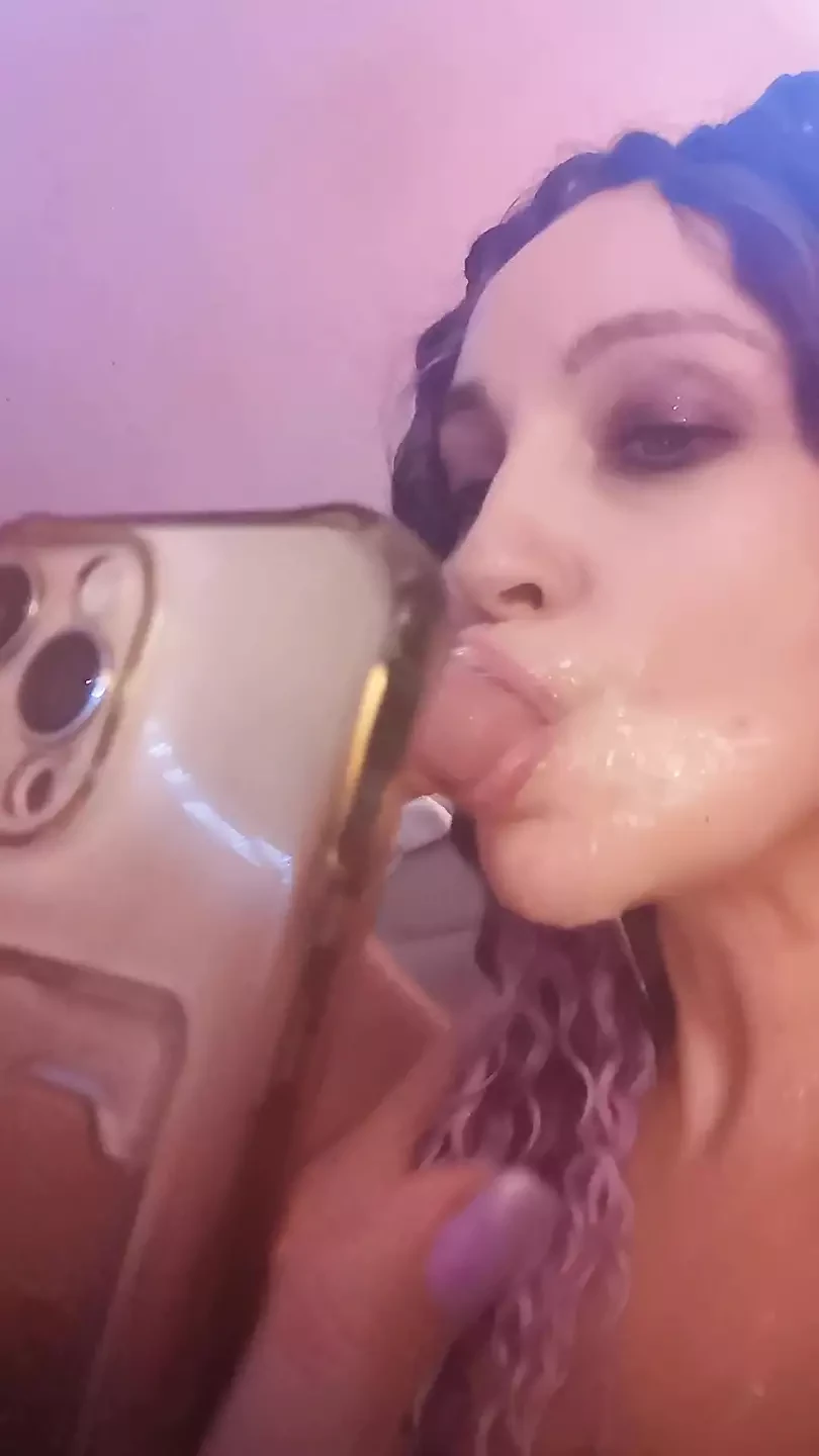 Bad girl Murka fuck pussy dildo and cum in mouth