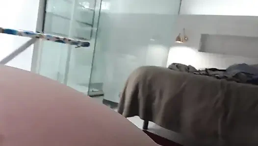 Lisi Kitty возбуждена, желает секса и спермы на ее сиськах