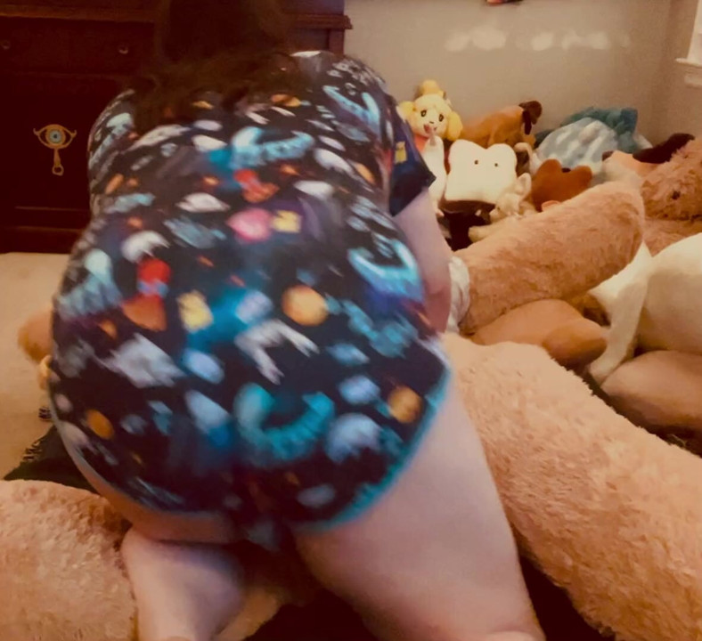 Popping them buttons off