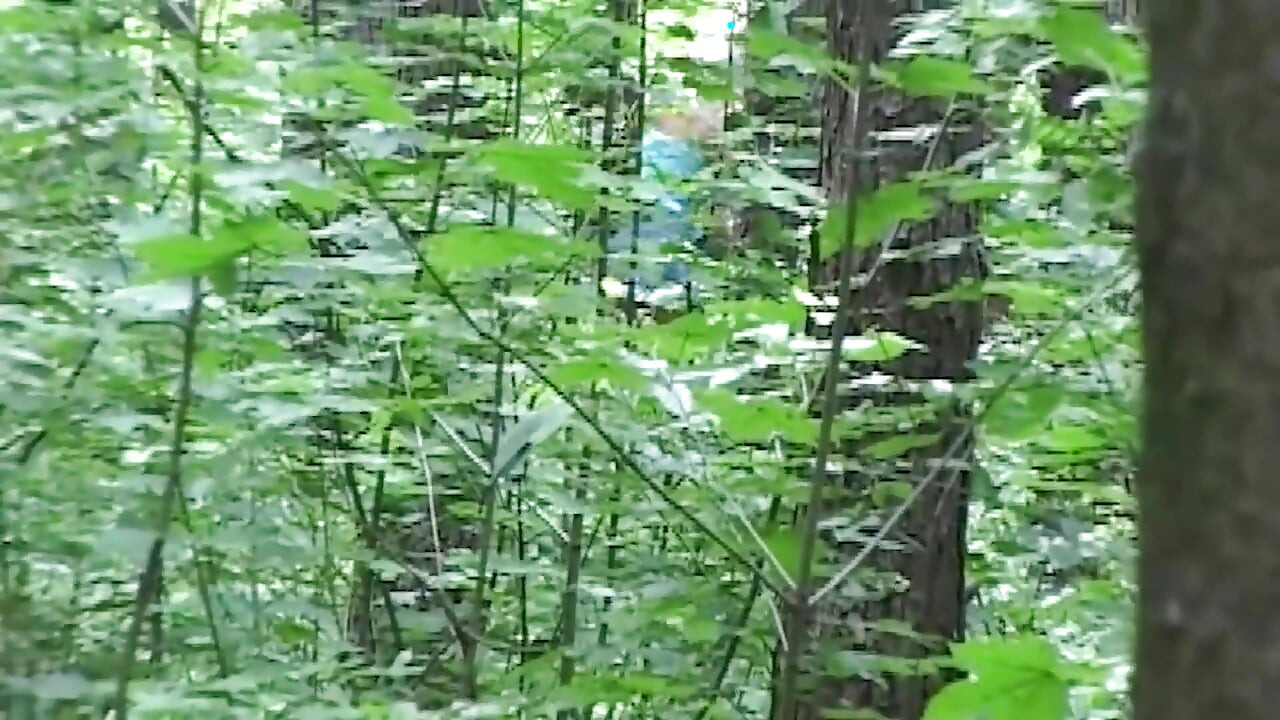 Blonde Babe Fingers Herself Deep in Forest