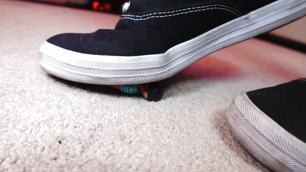 Giantess Little Man Femdom Sneaker Foot Fetish 1080p