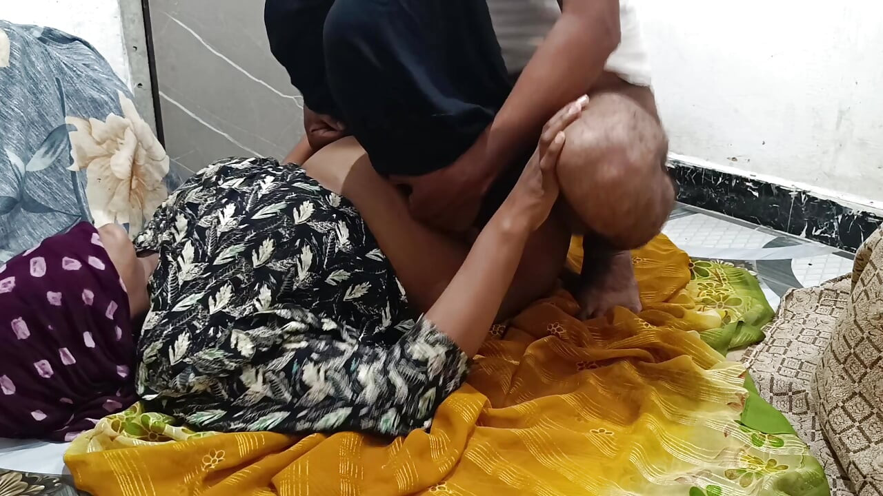 Desi hete Bhabhi verjaardagscadeau
