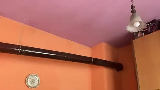 Büyük memelere evde şaplak atılıyor