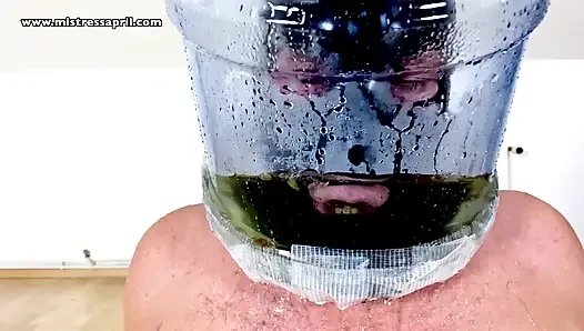Domina, herrin, april - sklave in der flasche