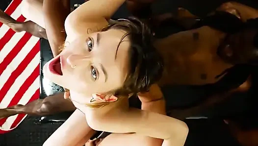 ГЭНГБЭНГ КРИМПАЙ - миниатюрную крошку-брюнетку Ronnie Violet жестко трахают в гэнгбэнге