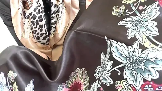 Satin-schal-tag! Komm über meinen satinschal, lady victoria valente