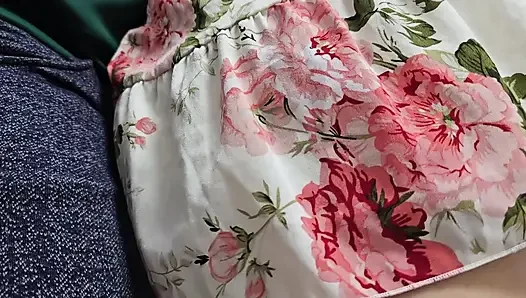Omg!! Almost Seen When She Grab Stranger's Dick in a Packed Subway Metro