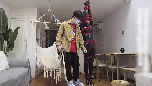 Mz11-baju lateks menahan dan mencambuk