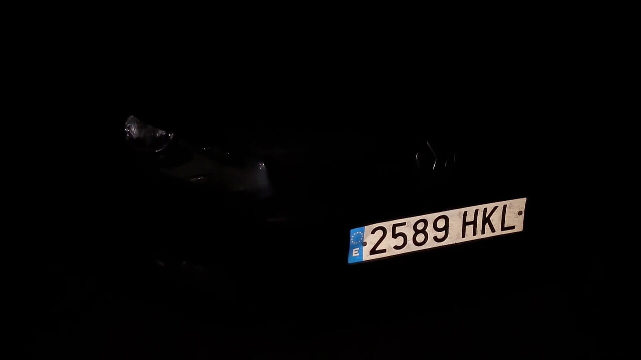 I fuck my car at night next to the public road