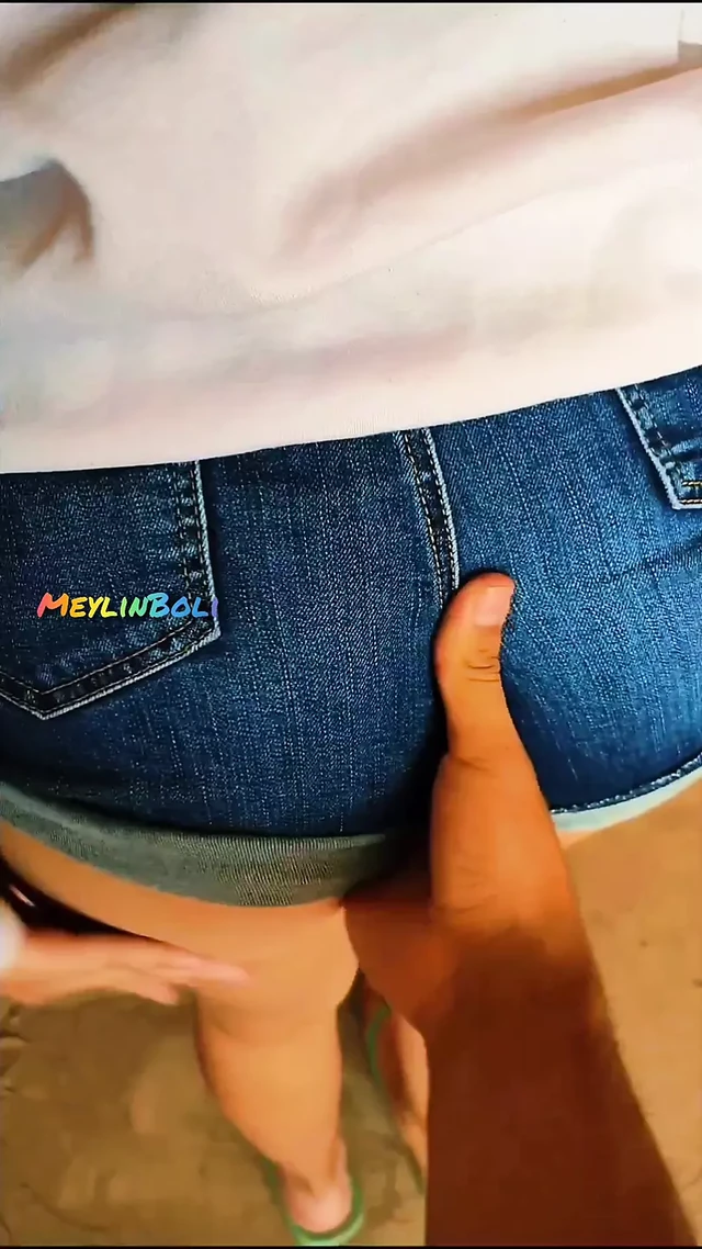 18 YEARS OLD THIS YOUNG GIRL WHO LOVES TO FUCK AND HAVE HER ASS BROKEN HAS A NARROW PUSSY