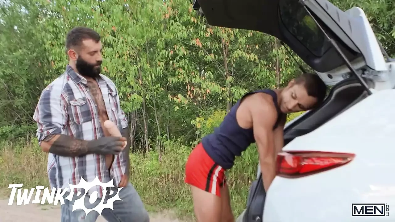 Theo Brady & Benjamin Blue Are On A Road Trip And Get Lost Then Markus Kage Comes To Fuck & Save Them – Twink Pop