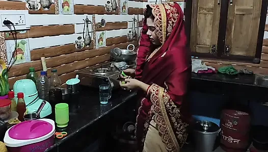 Old man affair with daughter-in -law, when his son was not at home, cum in mouth