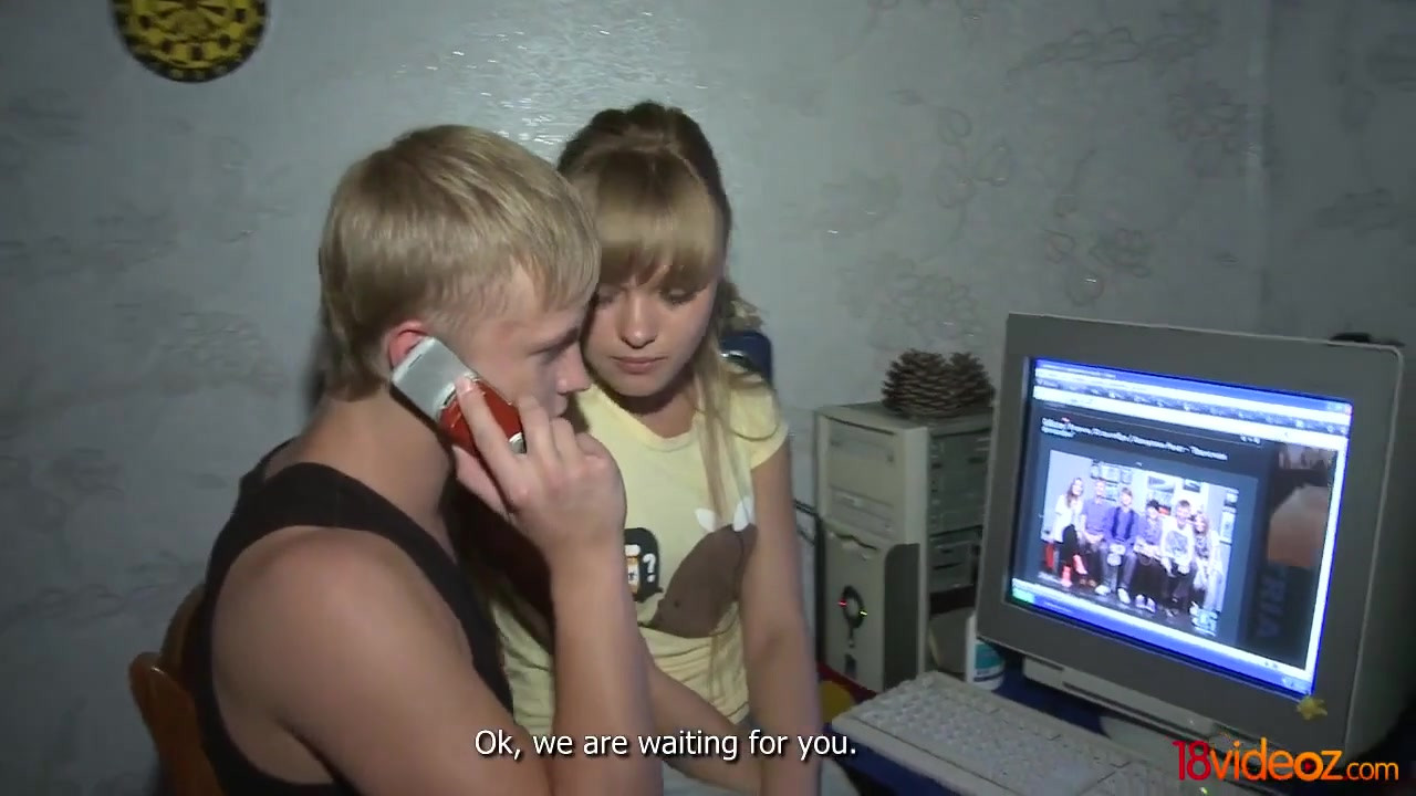 18 Videoz-解雇された？あなたのGfを売って食べ物を買う！