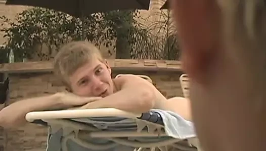 Sarışın twinks jerrick dalton ve wes hanedanı anal cins sert