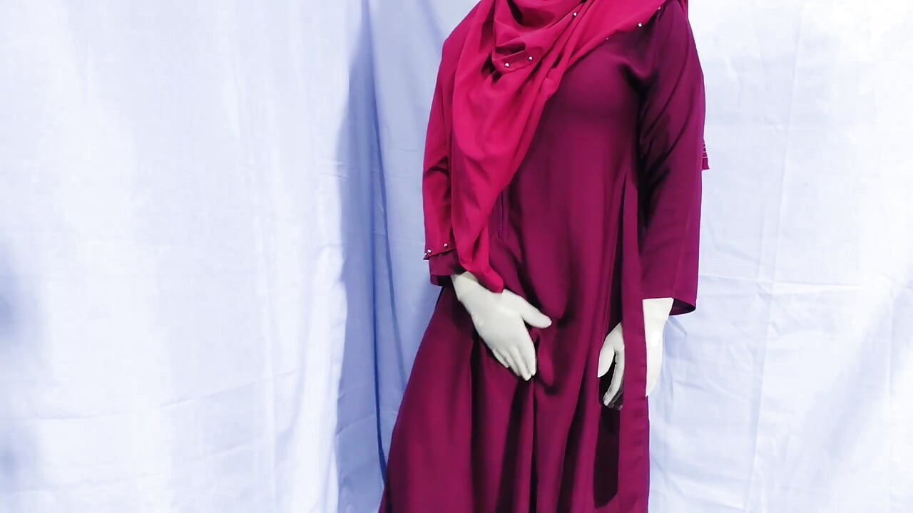 Pakistani hijabi Muslim woman fucks