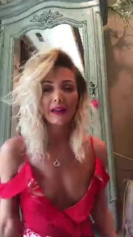 Wendybarron соскальзывает с перископа