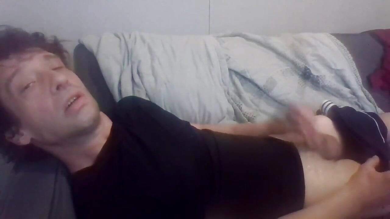 Kiss Me and Stroke Your Cock enquanto eu inunda sua buceta enquanto eu olho para seu delicioso cu