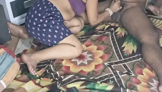 SweetMegha indian bhabhi seduces her vagina with finger and devar caught her fucking full hardcore hindi audio sex full night