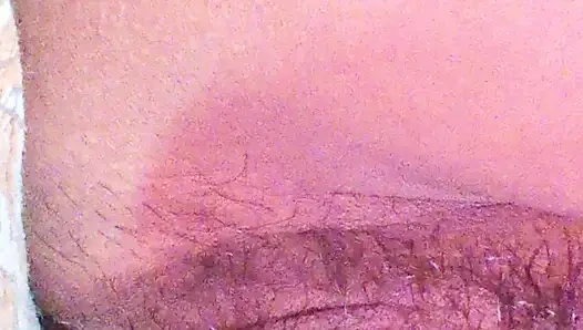 Красивая в помещении