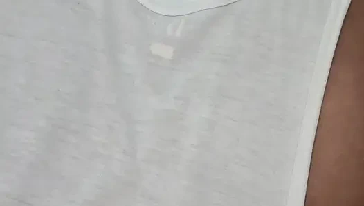 Kiya si cewek biwi ka lagi pijat badan