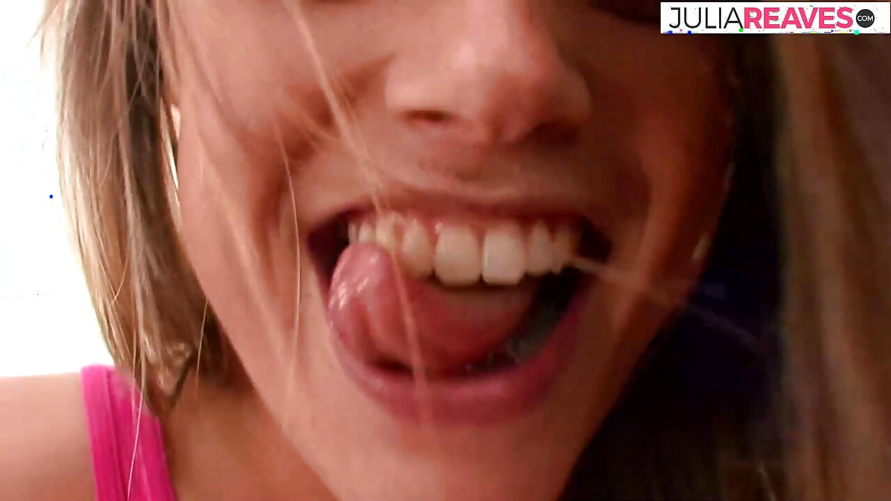 Sofia has never had such a big cock in her cunt