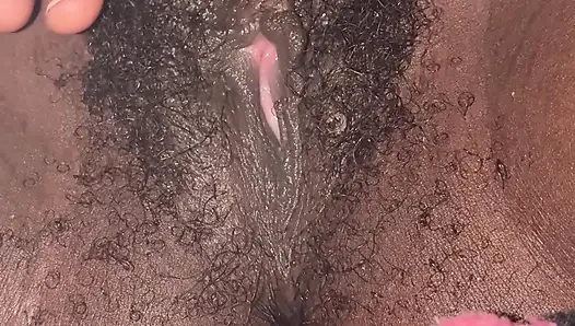 Cute Pussy American Girl Spreads, Kitty Plays & Masturbates Juicy Black Hairy Vagina