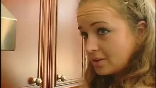 Hot Slut Takes a Big Cock(movie)