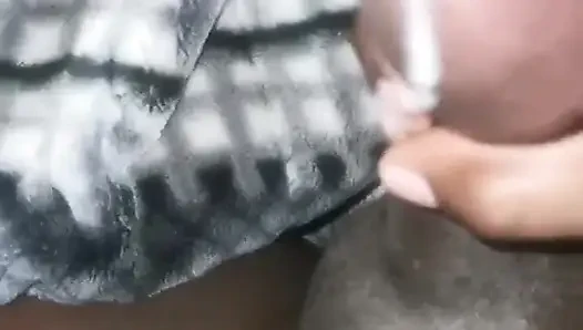 Sikimle oynamayı seviyorum