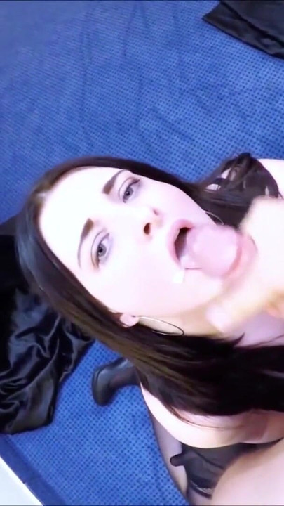 Powerful moment from "German BBW Teen Elisa18 Picked Up and Fucked in Hotel in Berlin"