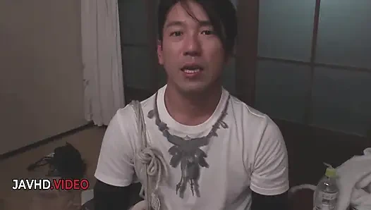 Извращенная страсть в Jav с наглой Yua Arigas в любительском видео с взрывоопасным минетом, фантазия