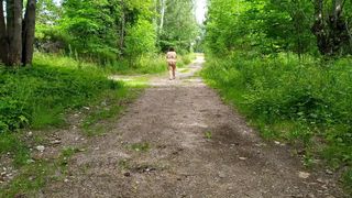 Bbw, promenade en plein air