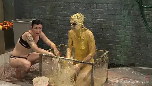Sploshing Sexy Sensation with Food for Play and Pain