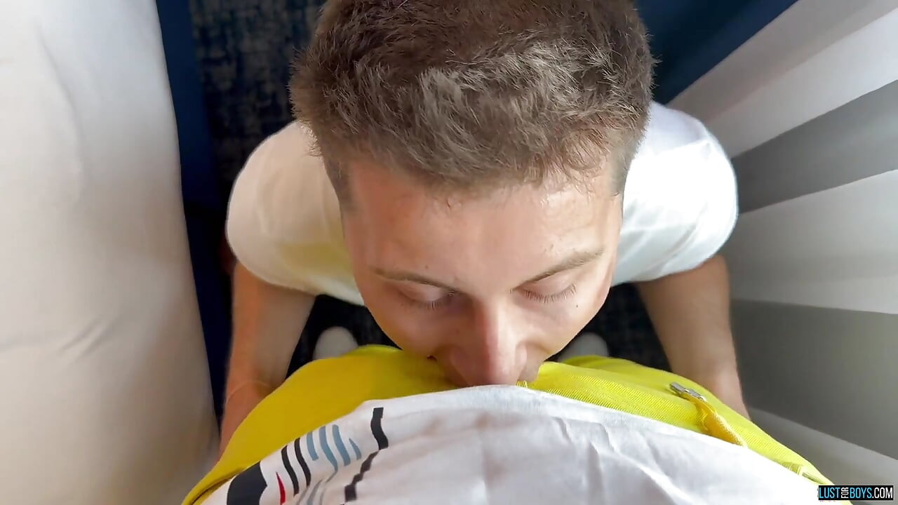 흑형 대물 에게 따먹히는 거유 밀프