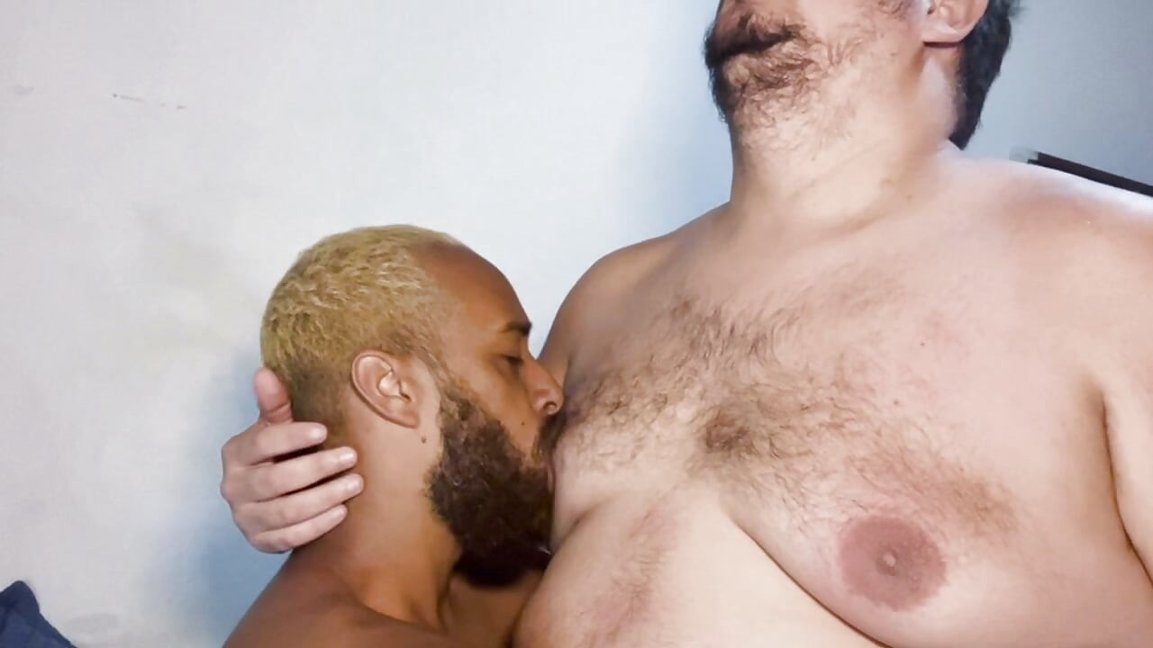 16 minat tak nippal aur tits choosna