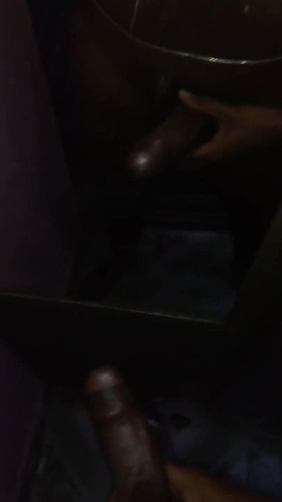 Tamil10 inch ke bare kale par phlaish ke sath mid nait masti